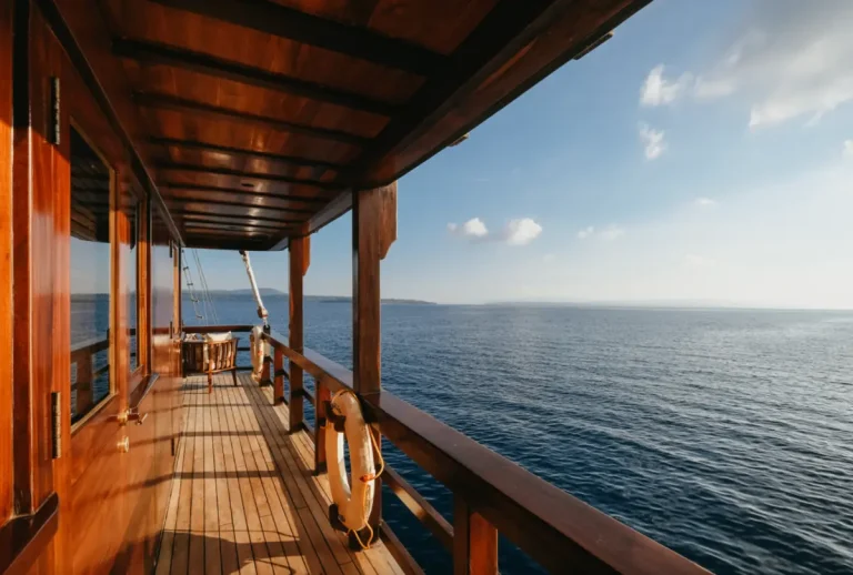 walking area on a luxury phinisi yacht