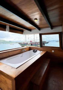 Bathtub with beautiful ocean view on a phinisi yacht